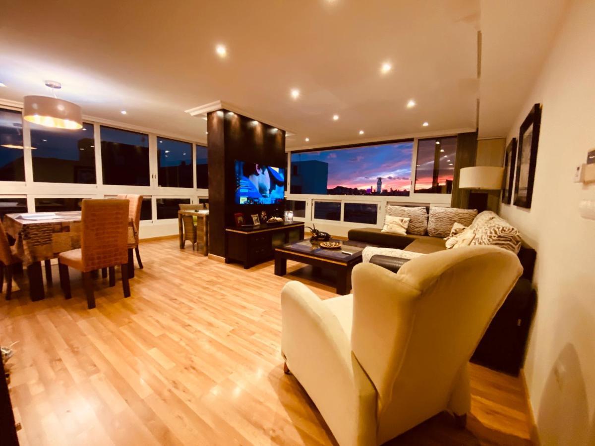 Be Luxury Apartment 20 Mts From The Beach Бенідорм Екстер'єр фото